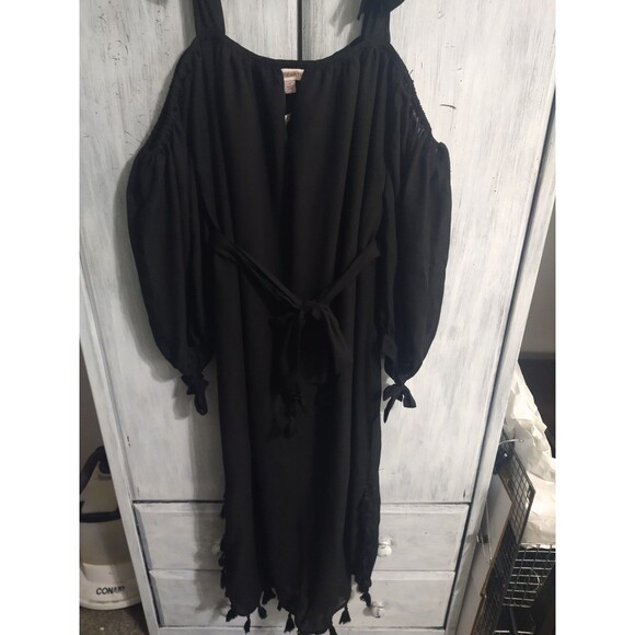 Red Carter Maxi Fringe Cold Shoulder Dress Bk Md Boho Beachy Cottagecor Feminine - Picture 3 of 10